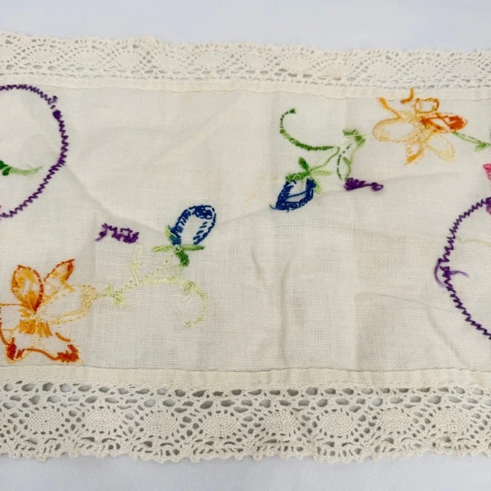 Unbranded vintage hand